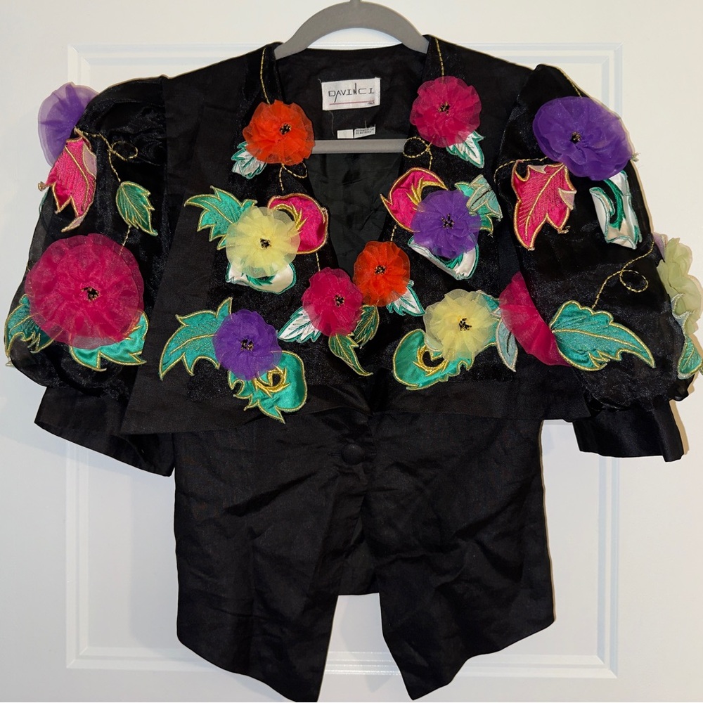 Vintage DaVinci Italy Black Floral Linen Blouse